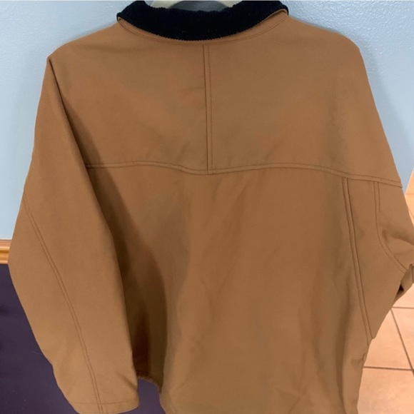 XL Carhartt jacket coat.  Excellent, like new condition. Rain defender - Picture 6 of 7